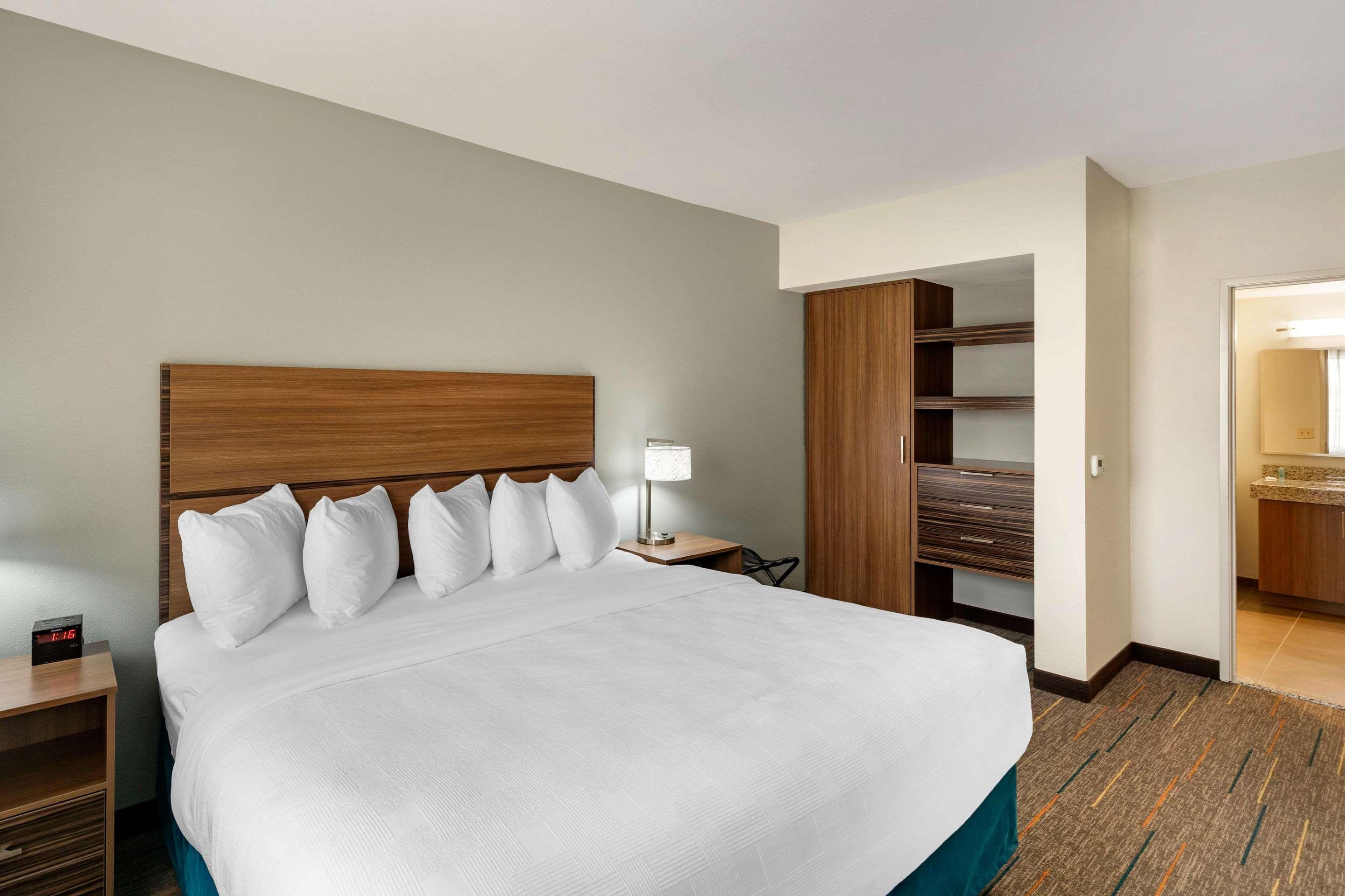 Mainstay Suites Lancaster Dallas South Eksteriør bilde