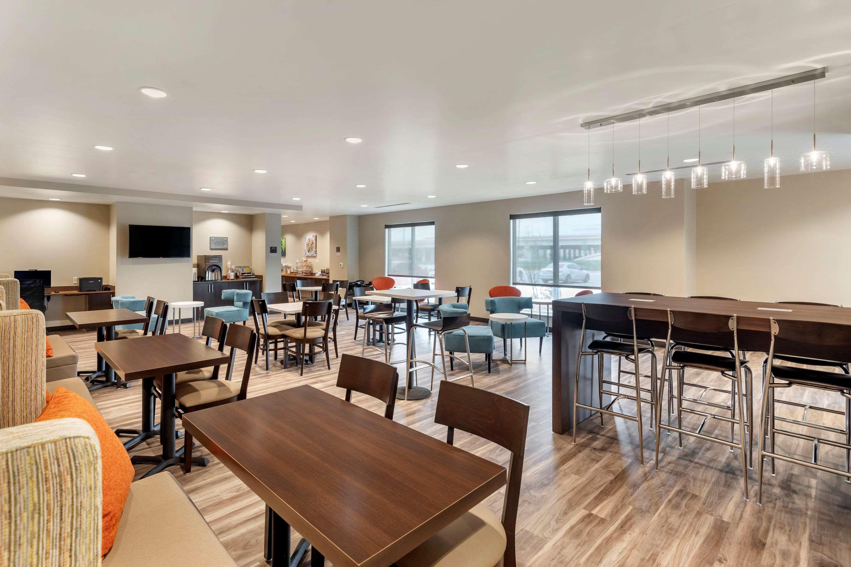 Mainstay Suites Lancaster Dallas South Eksteriør bilde